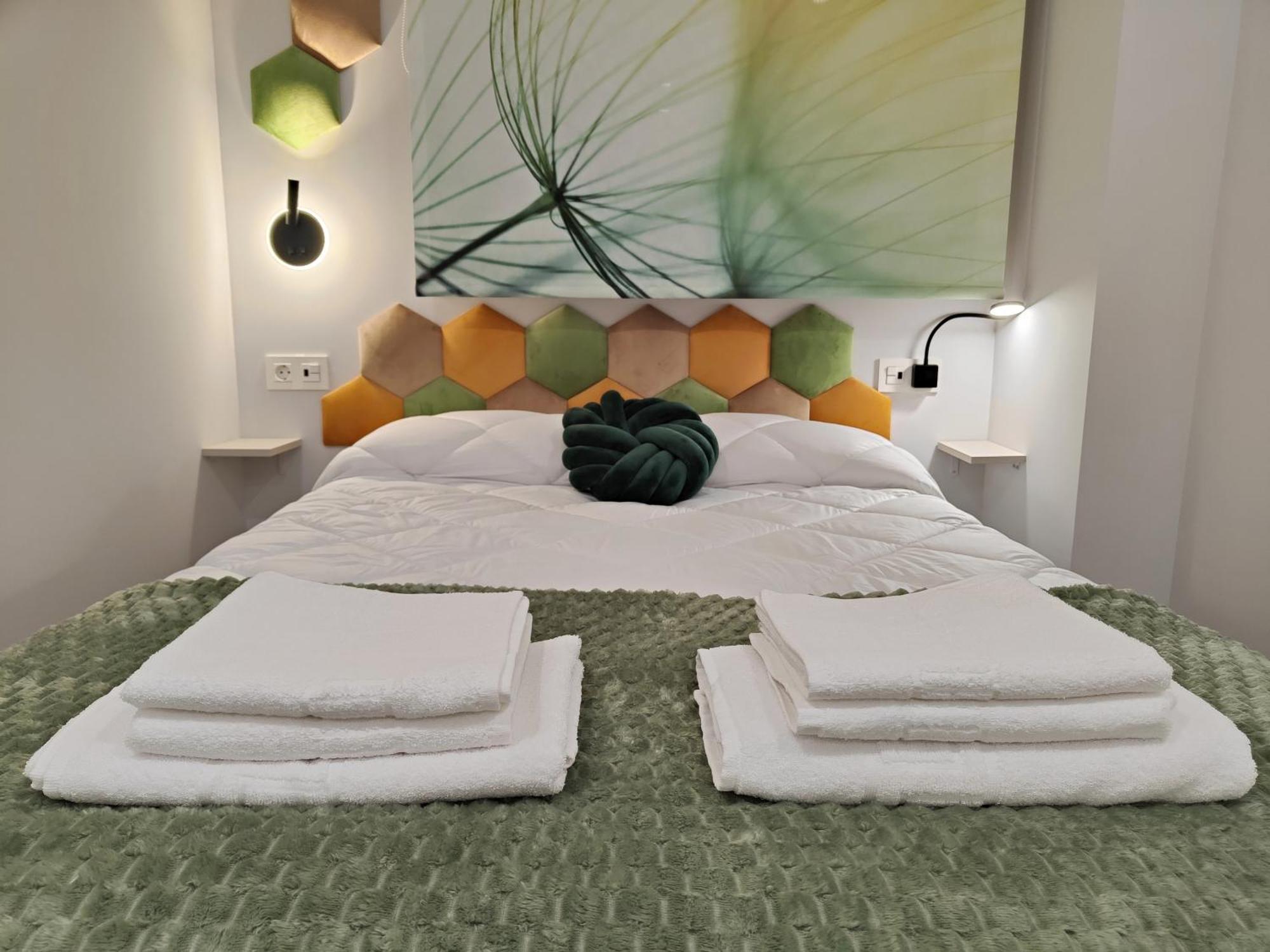 Apartamentos Centro Oviedo Caveda エクステリア 写真